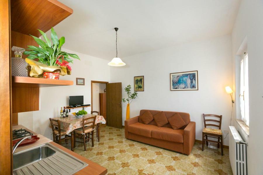 Agriturismo Case Nuove Castellina Marittima Ngoại thất bức ảnh